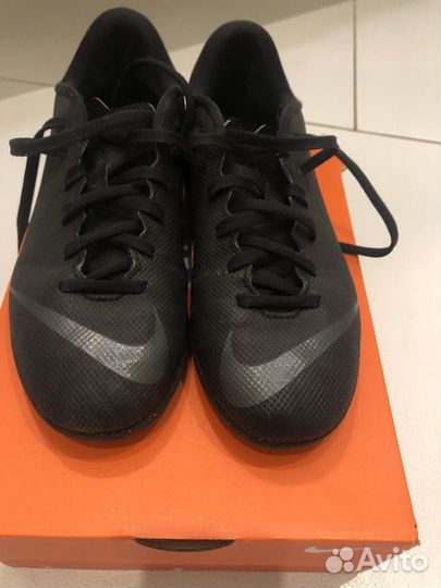 Футбольные бутсы nike vapor