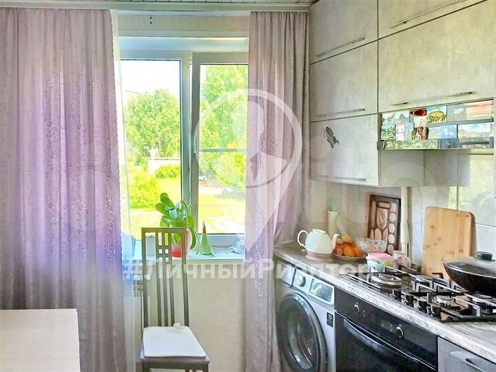 2-к. квартира, 57 м², 3/5 эт.