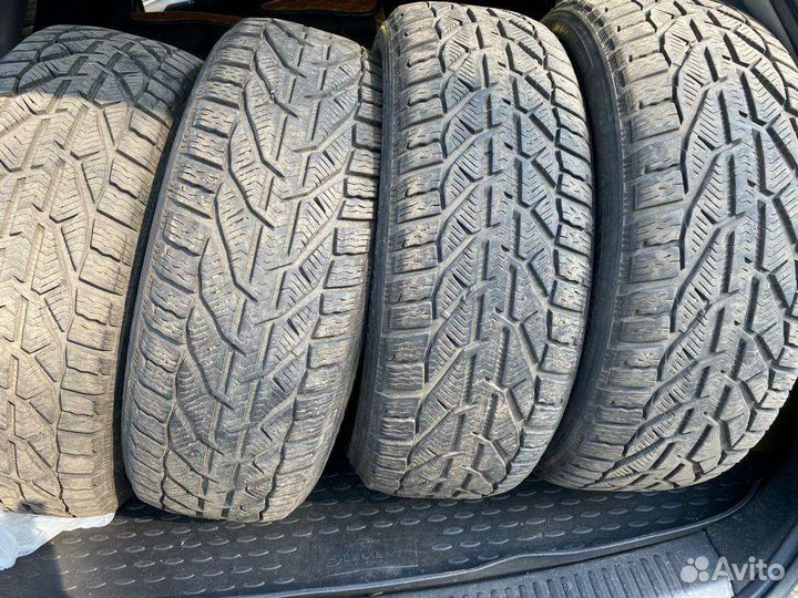 Kormoran Snow 215/55 R17