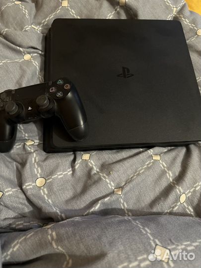 Sony Playstation 4 Slim