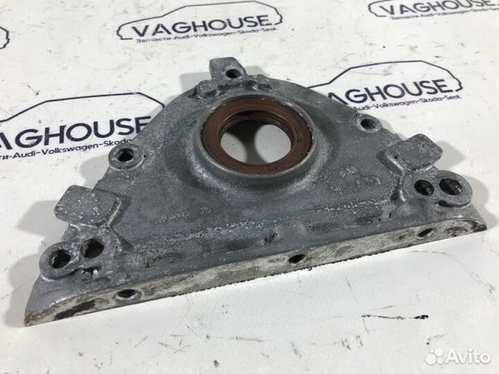 Крышка двигателя Audi 80 B3 89 1.8 1988