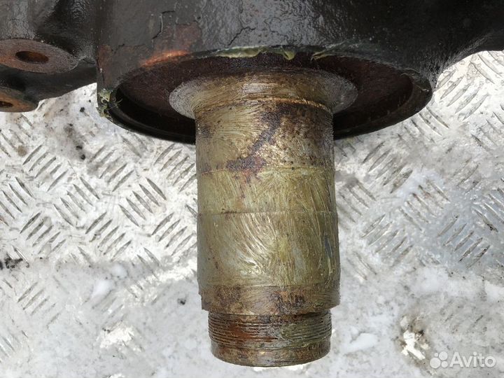 Балка передняя