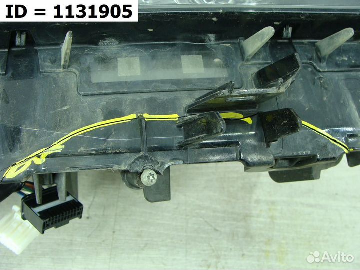 Фара правая Lexus NX