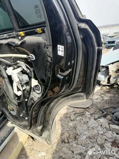 Дверь задняя правая Land Rover Range Rover Sport 4