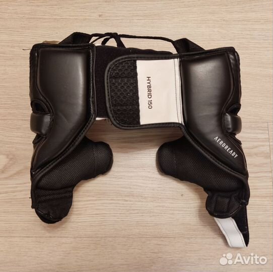 Боксерский шлем adidas