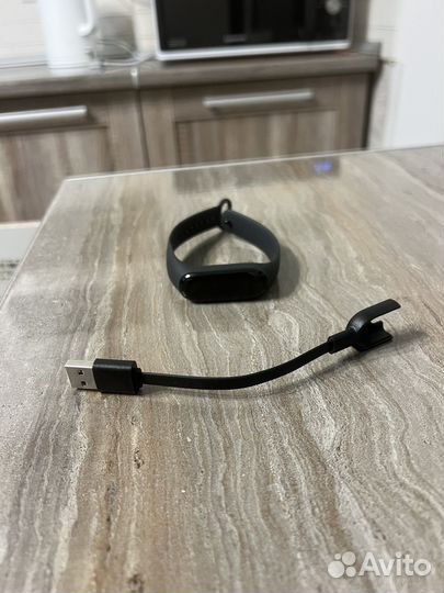 Часы xiaomi mi band 3