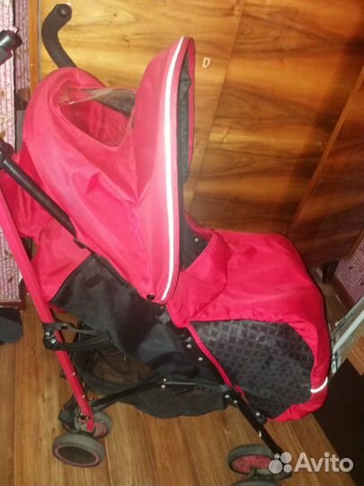 Коляска прогулочная