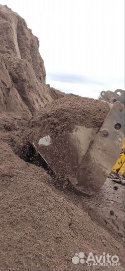 Чернозем, земля плодородная, грунт для грядок