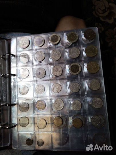 Большая коллекция монет плюс банкноты