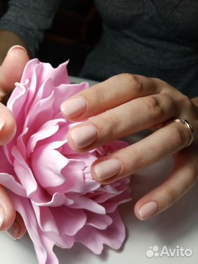 Маникюр, педикюр