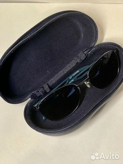 Солнцезащитные очки