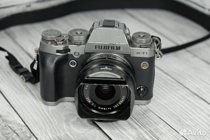 Fujifilm X-T1 и Fujinon XF 18mm f/2 R