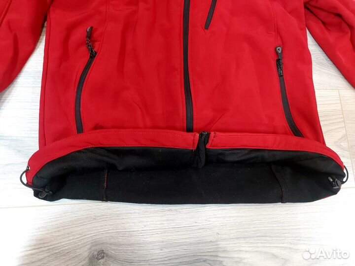 Куртка демисезонная мужская с капюшоном