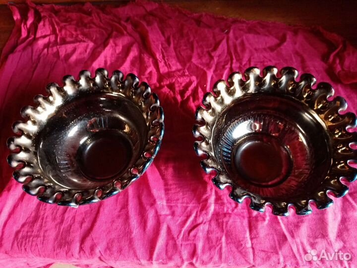 Конфетница из цветного яркого стекла. Уршельский