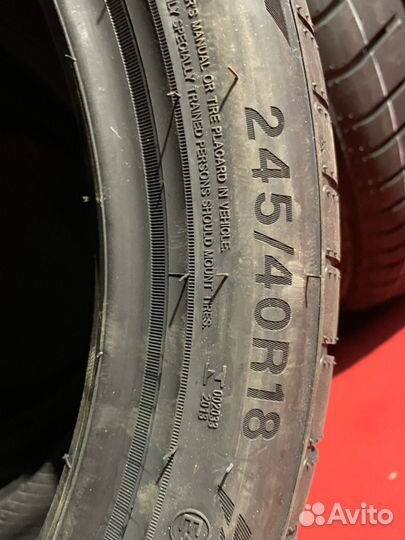 Triangle EffeXSport TH202 245/40 R18 97Y