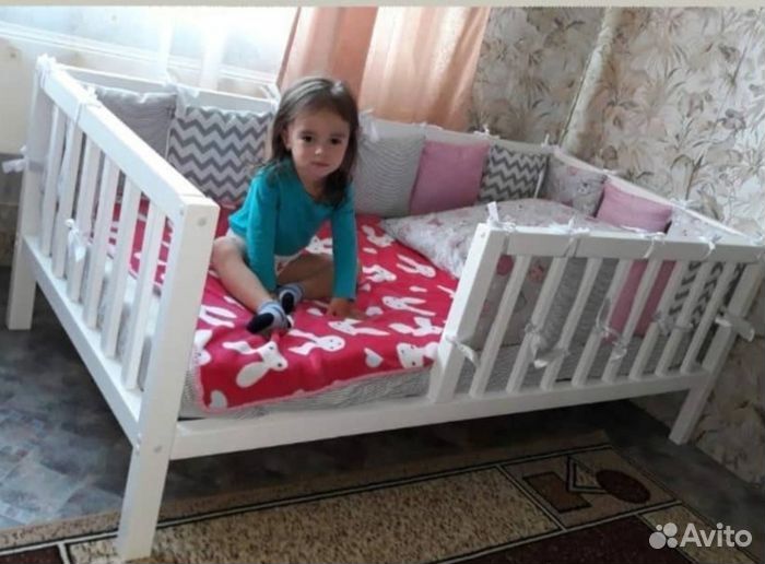 Кроватка высокий борт от 2х лет из массива сингл
