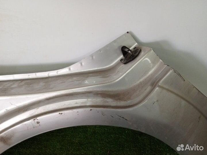 Арка крыла задняя левая Ford Focus седан 2007