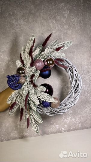 Новогодний венок на дверь