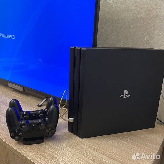 Sony PS4 pro 1tb