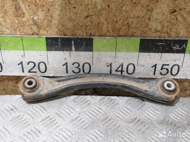 Рычаг задний верхний правый Clk 208