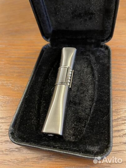 Зажигалка газовая