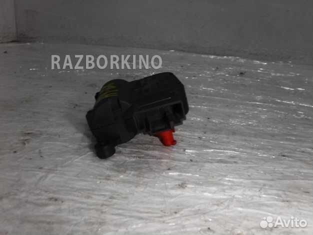 Моторчик заслонки печки