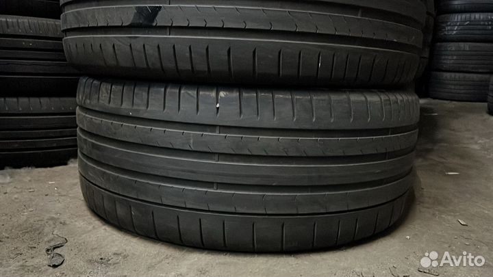 Pirelli P Zero PZ4 265/35 R22 107Y