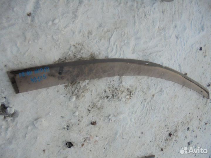 Ветровик передний правый Toyota Platz NCP12 1NZ-FE