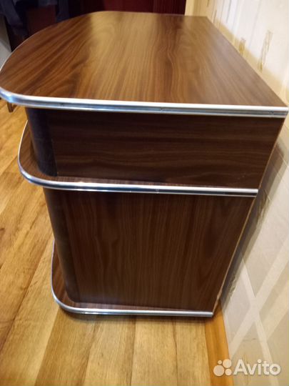 Тумба под телевизор