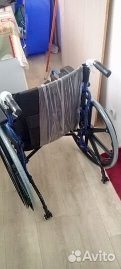 Инвалидная коляска новая