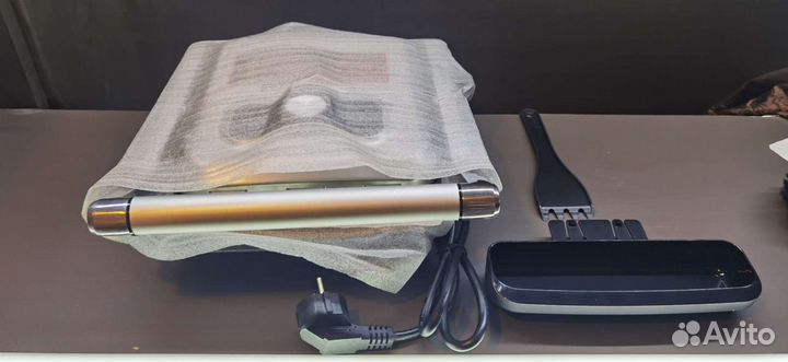 Гриль и мини-печь Polaris 2000w новый