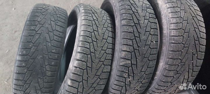 Nokian Tyres Hakkapeliitta 7 SUV 235/65 R17 180T