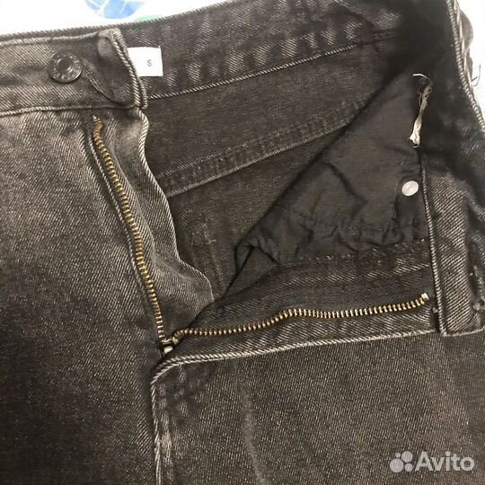 Джинсы широкие s