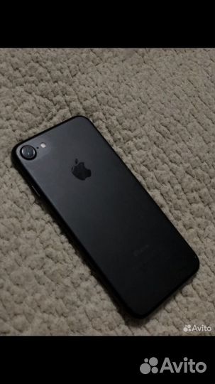 iPhone 7, 128 ГБ