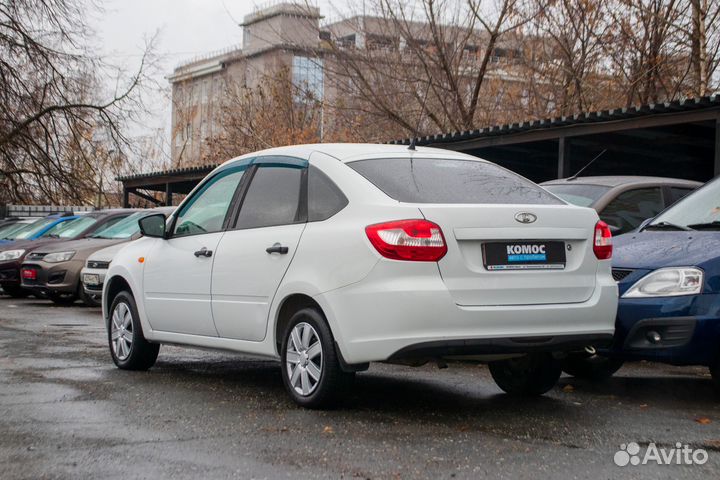 LADA Granta 1.6 МТ, 2016, 180 000 км
