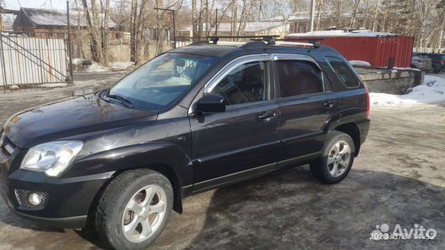 Kia Sportage 2.0 AT, 2009, 198 000 км