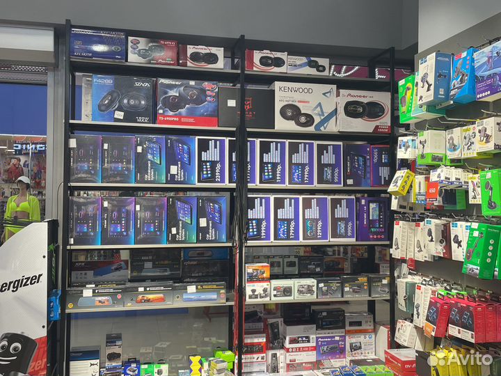 Автомагнитола на андроиде для Toyota Cruiser