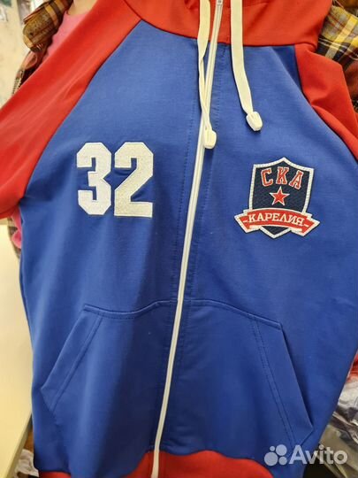 Пошив спортивных костюмов