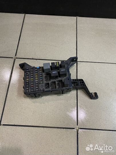 Блок предохранителей Ford Mondeo 3