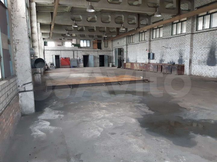 Склад, 700 м²