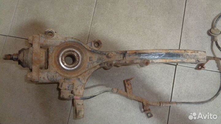 Кулак поворотный передний правый Hyundai Sonata 4