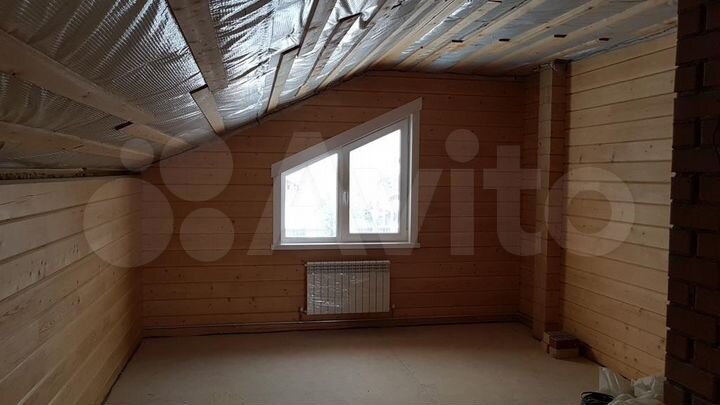 Коттедж 285 м² на участке 12 сот.