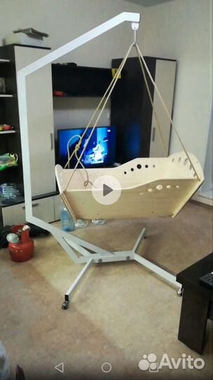 Люлька деревянная подвесная