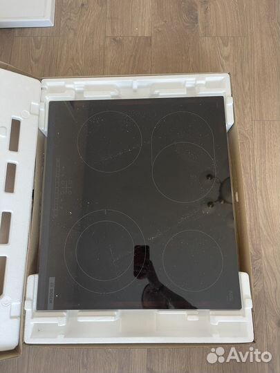Варочная панель новая Bosch PKN631FP2E