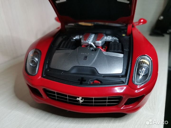 1/18 Hot Wheels Elite Ferrari 599 GTB Fiorano