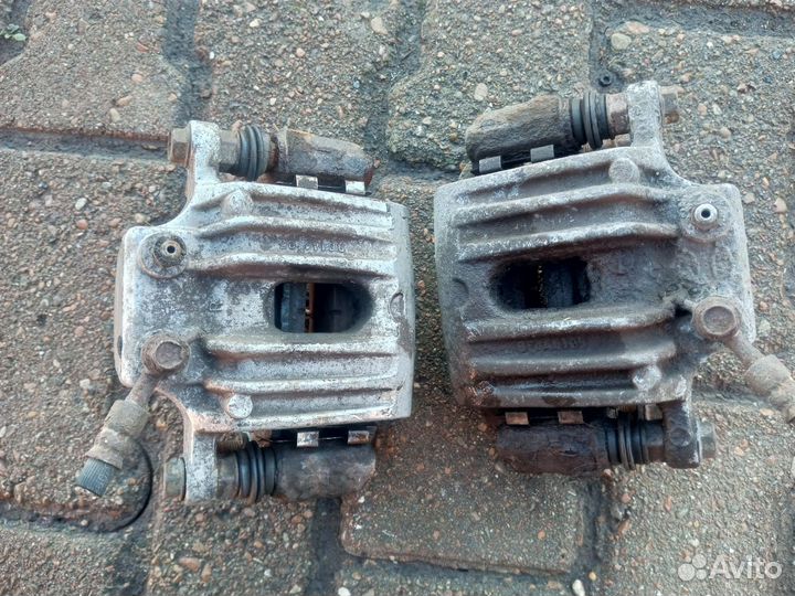 Суппорт тормозной задний лев/прав hyundai santa FE