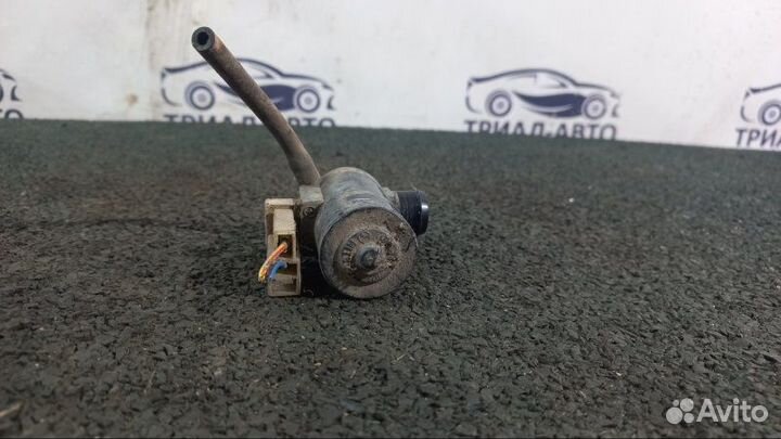 Насос омывателя Suzuki Grand Vitara J20A