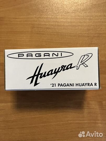 Hot Wheels RLC '21 Pagani Huayra R