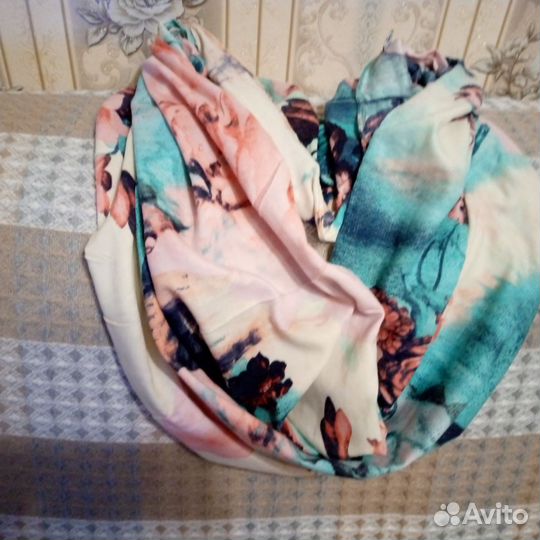 Шарфы и палантины