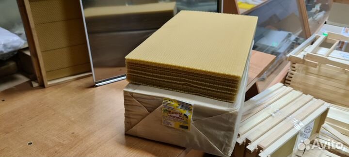 Вощина для пчел